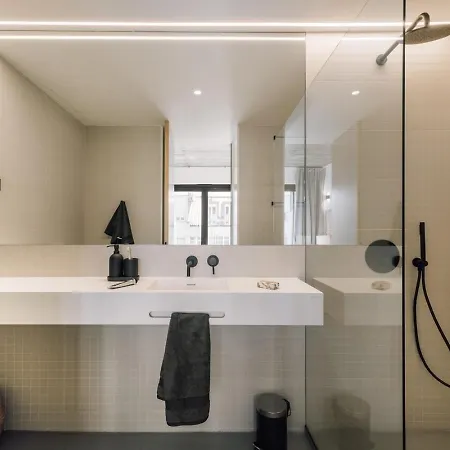 Peniche - 2 Bedrooms And Terrace In Santo Antonio アパート リスボン