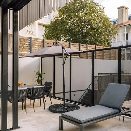 Peniche - 2 Bedrooms And Terrace In Santo Antonio Lägenhet *