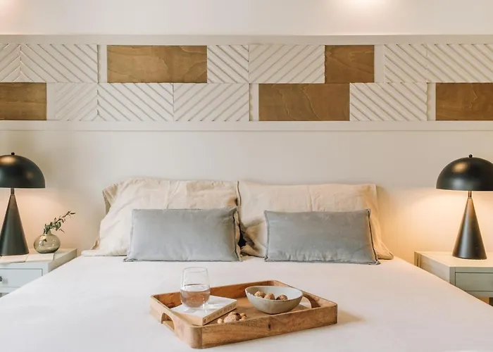 Peniche - 2 Bedrooms And Terrace In Santo Antonio * Lissabon