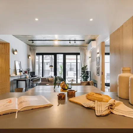Апартаменты Peniche - 2 Bedrooms And Terrace In Santo Antonio Лиссабон