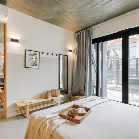 Апартаменты Peniche - 2 Bedrooms And Terrace In Santo Antonio Лиссабон