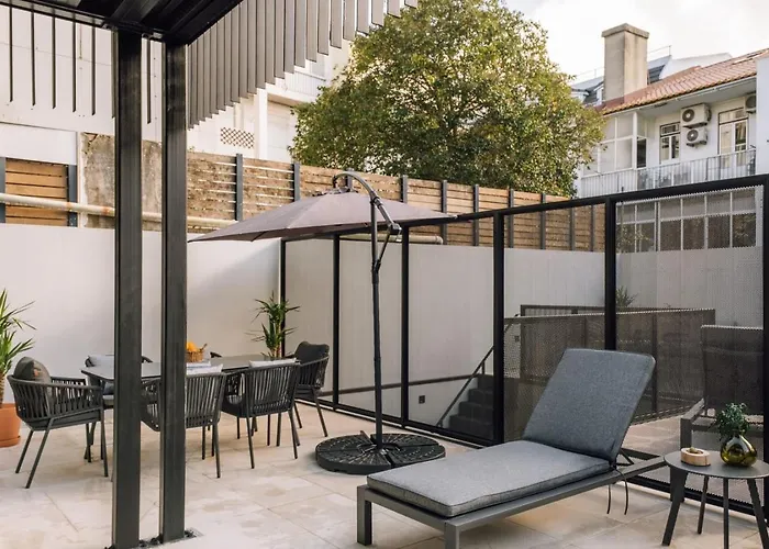Peniche - 2 Bedrooms And Terrace In Santo Antonio Daire *