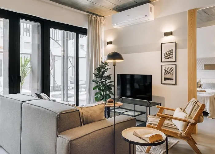 Peniche - 2 Bedrooms And Terrace In Santo Antonio * Lisboa